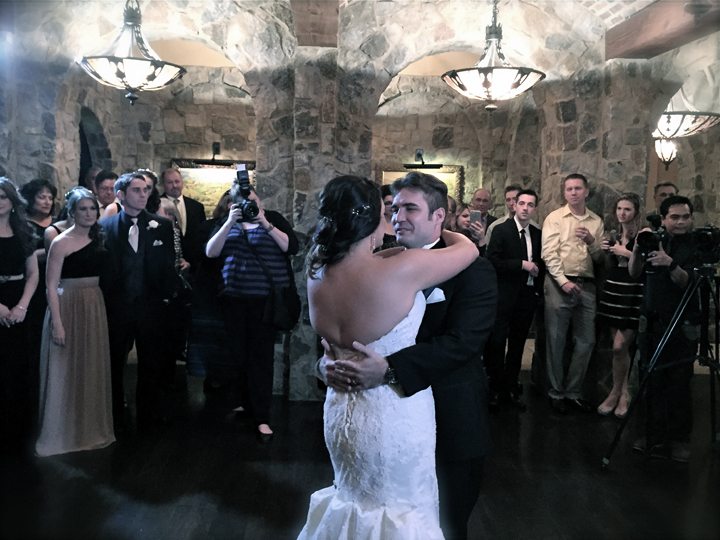 bella-collina-wedding-first-dance