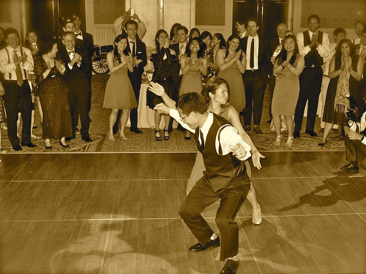 disneys-boardwalk-wedding-grooms-dance