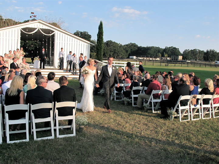 grand-oaks-resort-wedding-ceremony