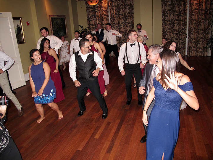 bohemian-hotel-celebration-wedding-guests-dancing