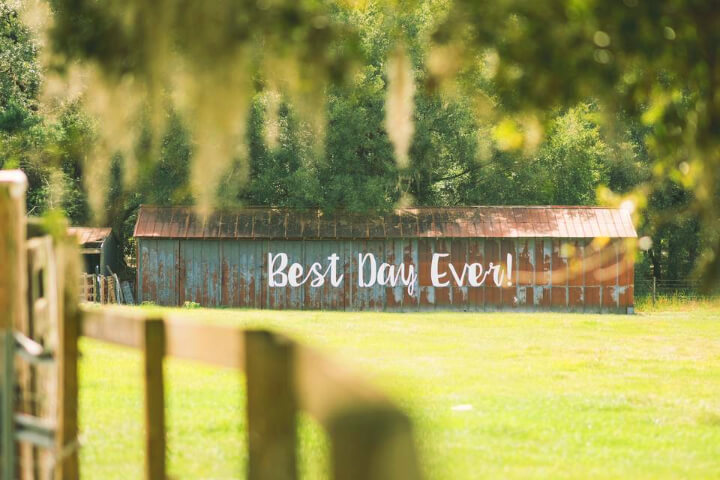 moss estates wedding venue photo location by the barn