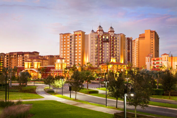Wyndham Grand Bonnet Creek exterior details of the building